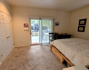 36 Phoenix Ave - Photo Thumbnail 9
