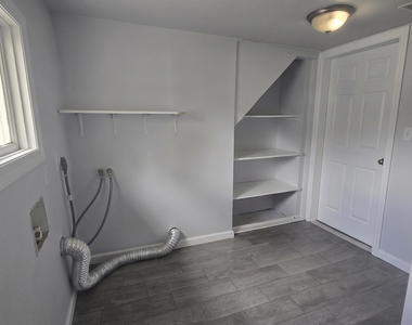 601 River Avenue - Photo Thumbnail 10