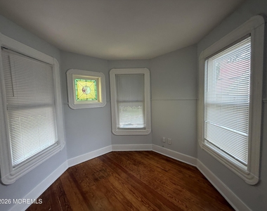 368 Carr Avenue - Photo Thumbnail 9