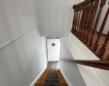 368 Carr Avenue - Photo Thumbnail 1