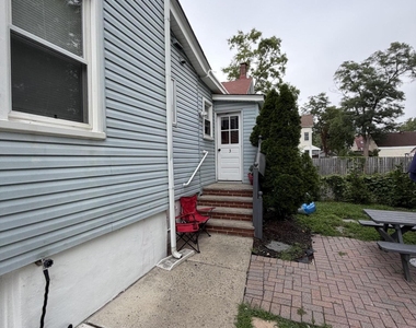 368 Carr Avenue - Photo Thumbnail 13