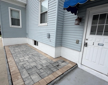 368 Carr Avenue - Photo Thumbnail 16