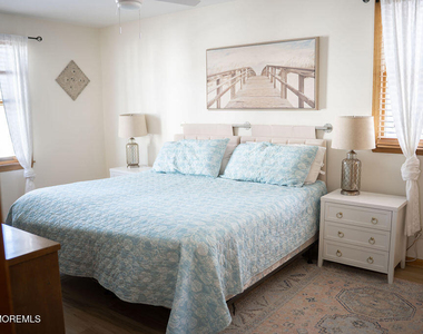 276 1st Avenue - Photo Thumbnail 9