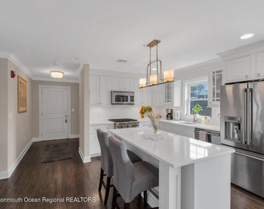308 Morris Avenue - Photo Thumbnail 7