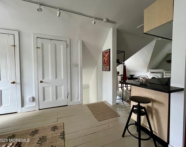 74 Mount Hermon Way - Photo Thumbnail 4