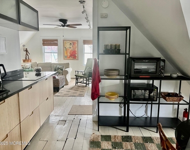 74 Mount Hermon Way - Photo Thumbnail 5