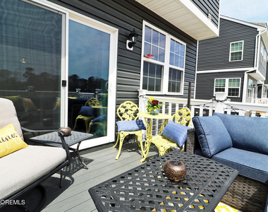 16 Baybreeze Drive - Photo Thumbnail 40