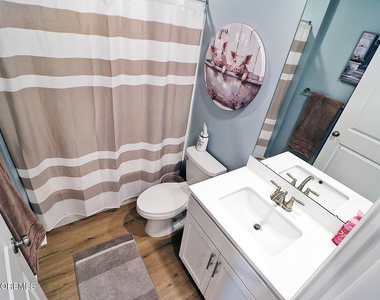 16 Baybreeze Drive - Photo Thumbnail 34