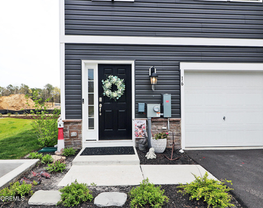 16 Baybreeze Drive - Photo Thumbnail 1
