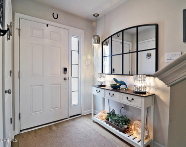 16 Baybreeze Drive - Photo Thumbnail 3