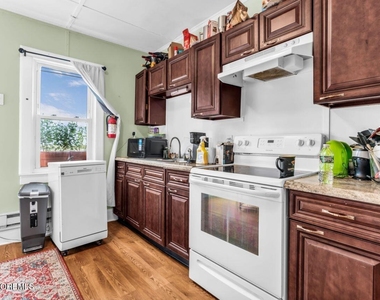 392 Dock Road - Photo Thumbnail 16