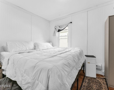 392 Dock Road - Photo Thumbnail 17