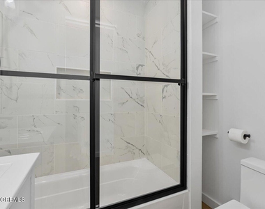 501 Azalea Drive - Photo Thumbnail 22