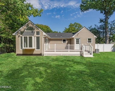 501 Azalea Drive - Photo Thumbnail 29