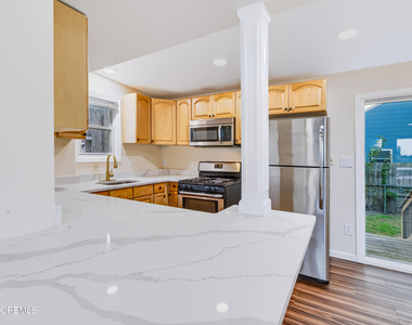 16 Creek Road - Photo Thumbnail 11