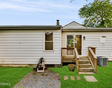 16 Creek Road - Photo Thumbnail 30