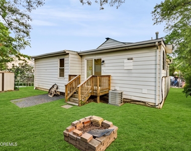16 Creek Road - Photo Thumbnail 29