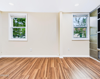 16 Creek Road - Photo Thumbnail 22