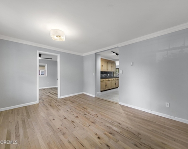 77 Pacific Avenue - Photo Thumbnail 3
