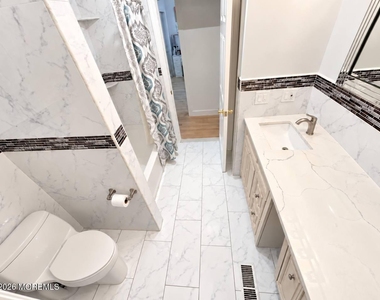 43 Frederick Avenue - Photo Thumbnail 16