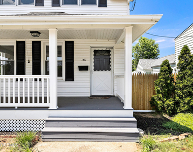 156 Main Street - Photo Thumbnail 2