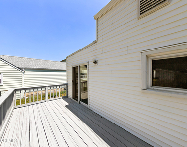 156 Main Street - Photo Thumbnail 26