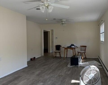 2173 Mount Hood Lane - Photo Thumbnail 7