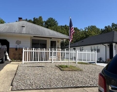 2173 Mount Hood Lane - Photo Thumbnail 1