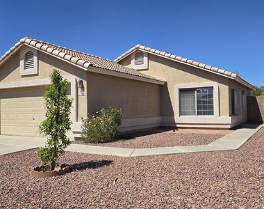 13344 W Desert Lane - Photo Thumbnail 1
