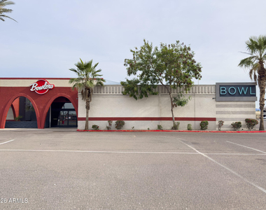 3313 N 68th Street - Photo Thumbnail 21