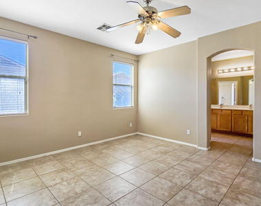 12523 W Estero Lane - Photo Thumbnail 22