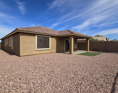 632 S 152nd Lane - Photo Thumbnail 24
