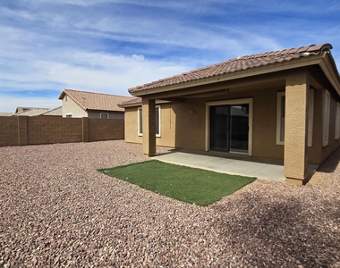 632 S 152nd Lane - Photo Thumbnail 25