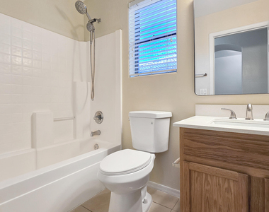 632 S 152nd Lane - Photo Thumbnail 22