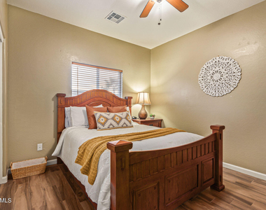 31748 N Blackfoot Drive - Photo Thumbnail 29