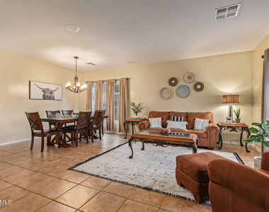 31748 N Blackfoot Drive - Photo Thumbnail 17