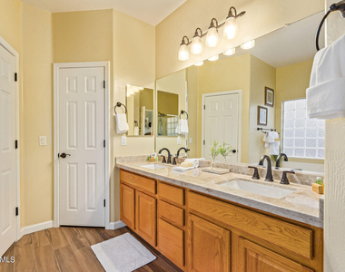 31748 N Blackfoot Drive - Photo Thumbnail 26