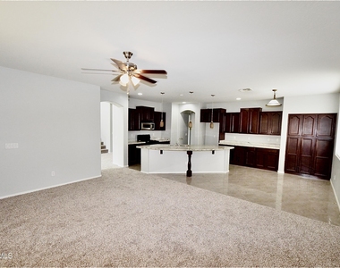 3106 E Andre Avenue - Photo Thumbnail 11