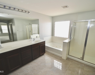 3106 E Andre Avenue - Photo Thumbnail 21