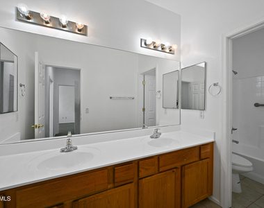 605 W Latona Road - Photo Thumbnail 23