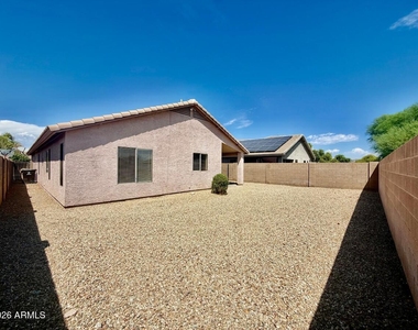 9323 W Harmony Lane - Photo Thumbnail 19