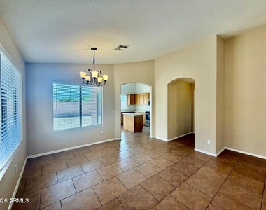 9323 W Harmony Lane - Photo Thumbnail 3