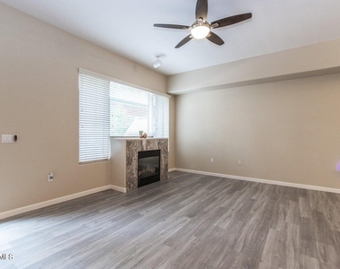 16 W Encanto Boulevard - Photo Thumbnail 5