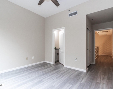 16 W Encanto Boulevard - Photo Thumbnail 17