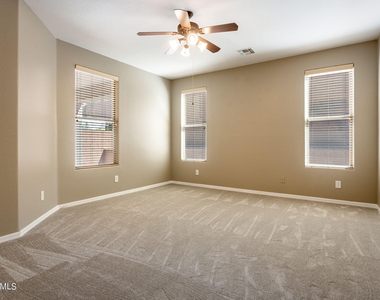 30153 N 71st Drive - Photo Thumbnail 18