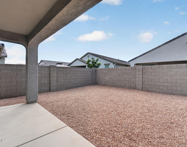1823 W Sombra Avenue - Photo Thumbnail 34