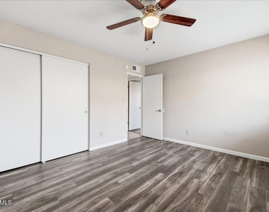 1241 N Granite Reef Road - Photo Thumbnail 20