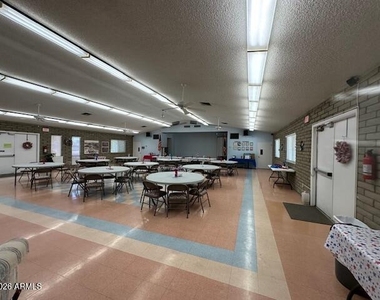 15611 N 22nd Street - Photo Thumbnail 29