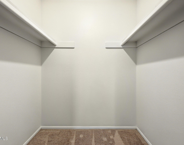 15611 N 22nd Street - Photo Thumbnail 16