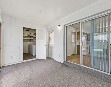15611 N 22nd Street - Photo Thumbnail 22